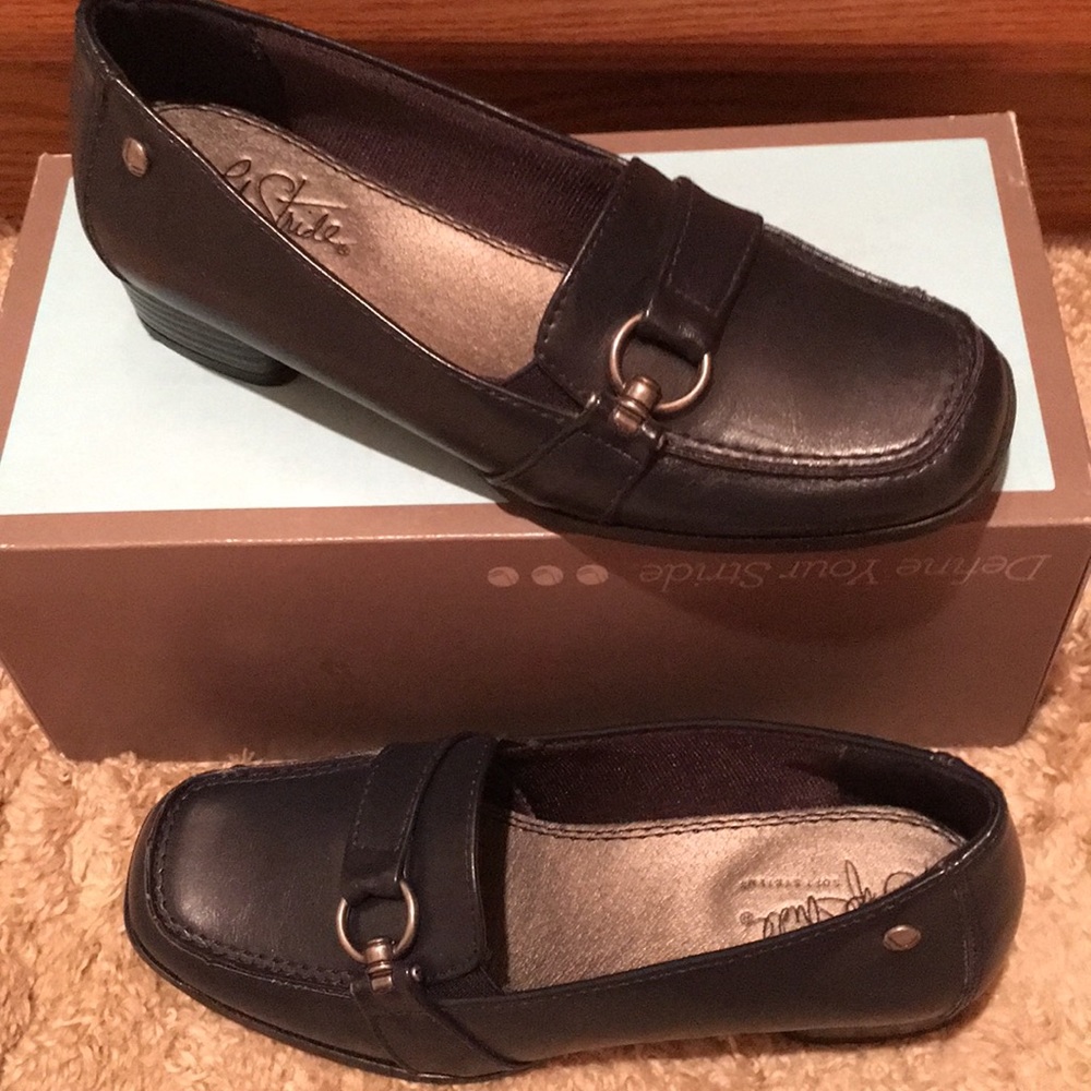 New LifeStride navy Bahama shoes loafers 5 slip
